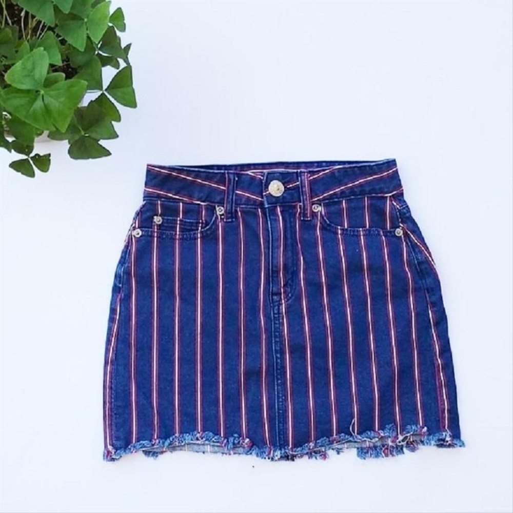 American Eagle Super Stretch Red, White, & Blue Striped Denim Skirt Sz.6